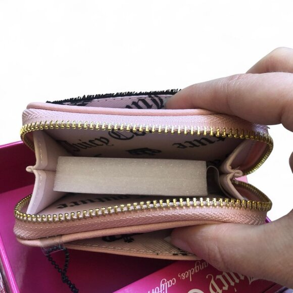 Juicy Couture Lovers Club Zip Wallet - Picture 5 of 7